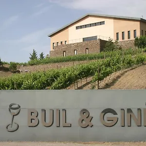 4* Отель Buil & Gine Wine