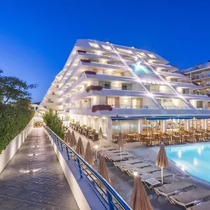 4* Отель Montemar Maritim